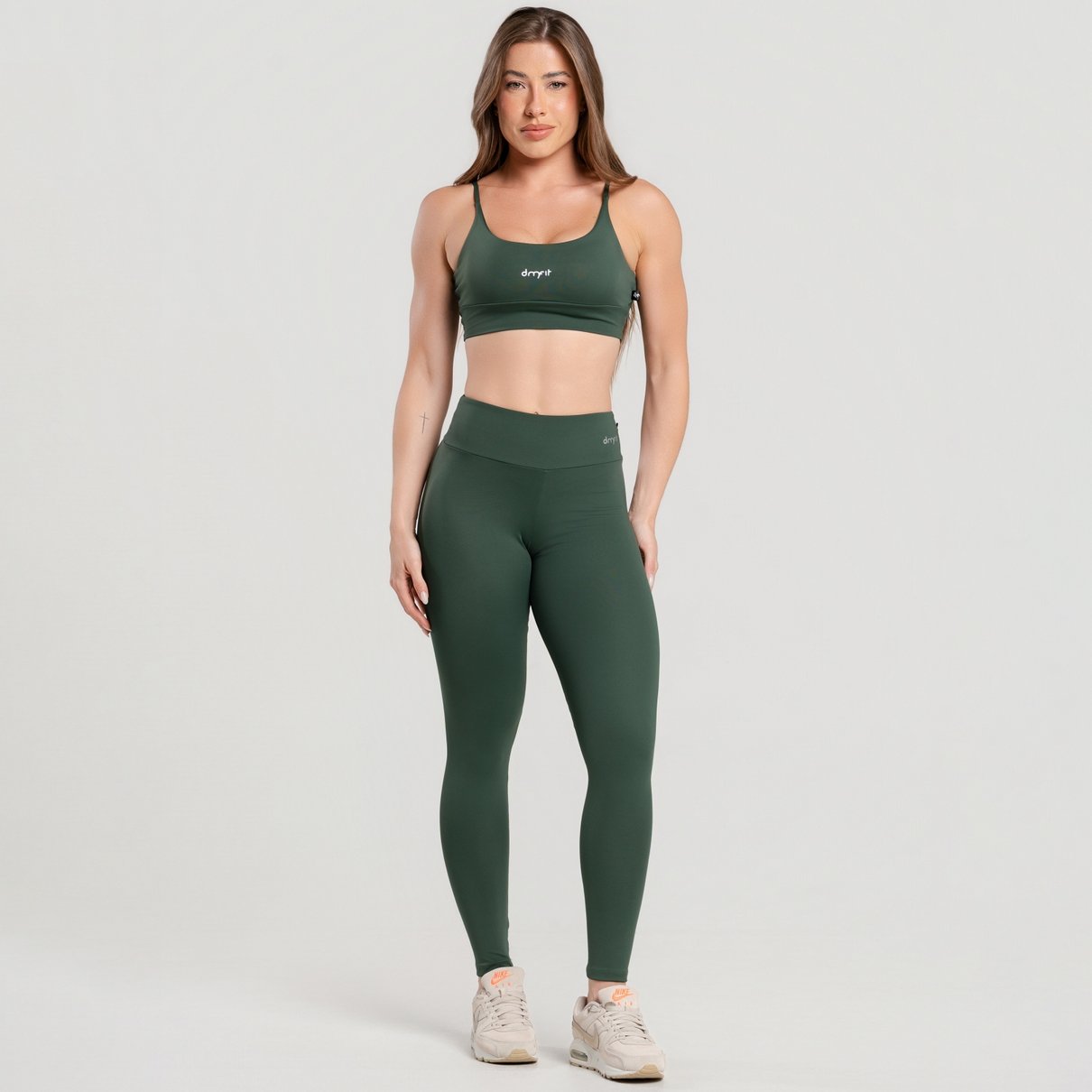 01 calca legging poliamida basica verde