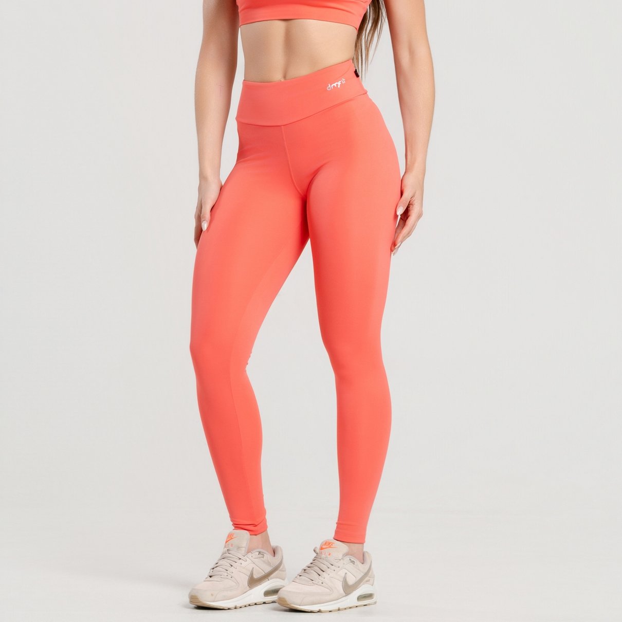 02 calca legging poliamida basica coral